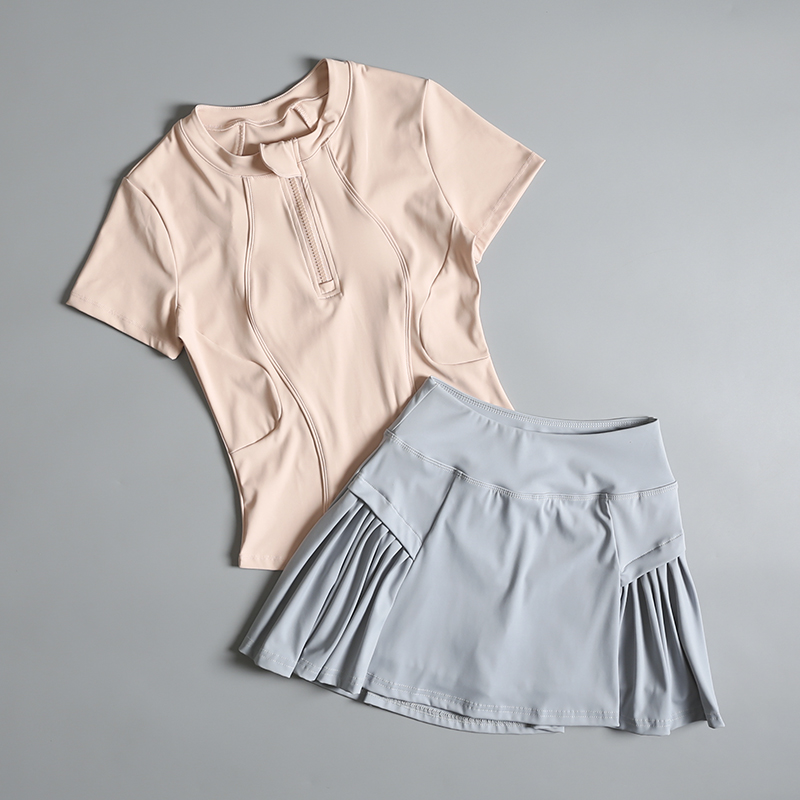Running sports suit for women  - Badminton Question 评论和价格