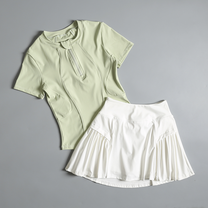 Running sports suit for women  - Badminton Question 评论和价格
